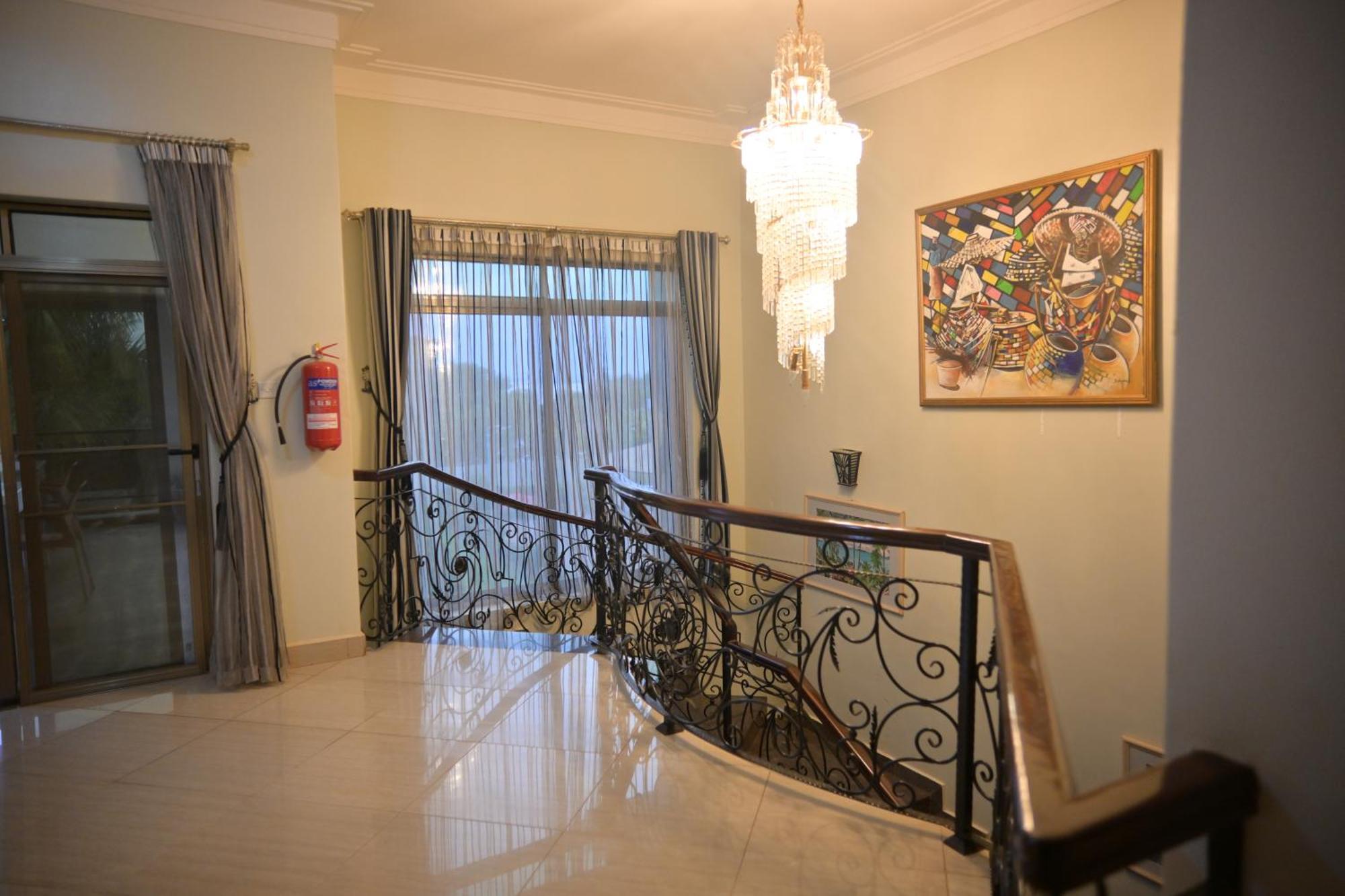 Lakepoint Villa Entebbe Ngoại thất bức ảnh