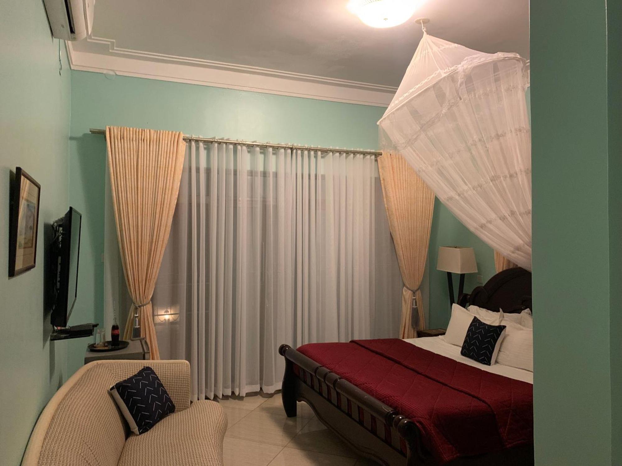 Lakepoint Villa Entebbe Ngoại thất bức ảnh