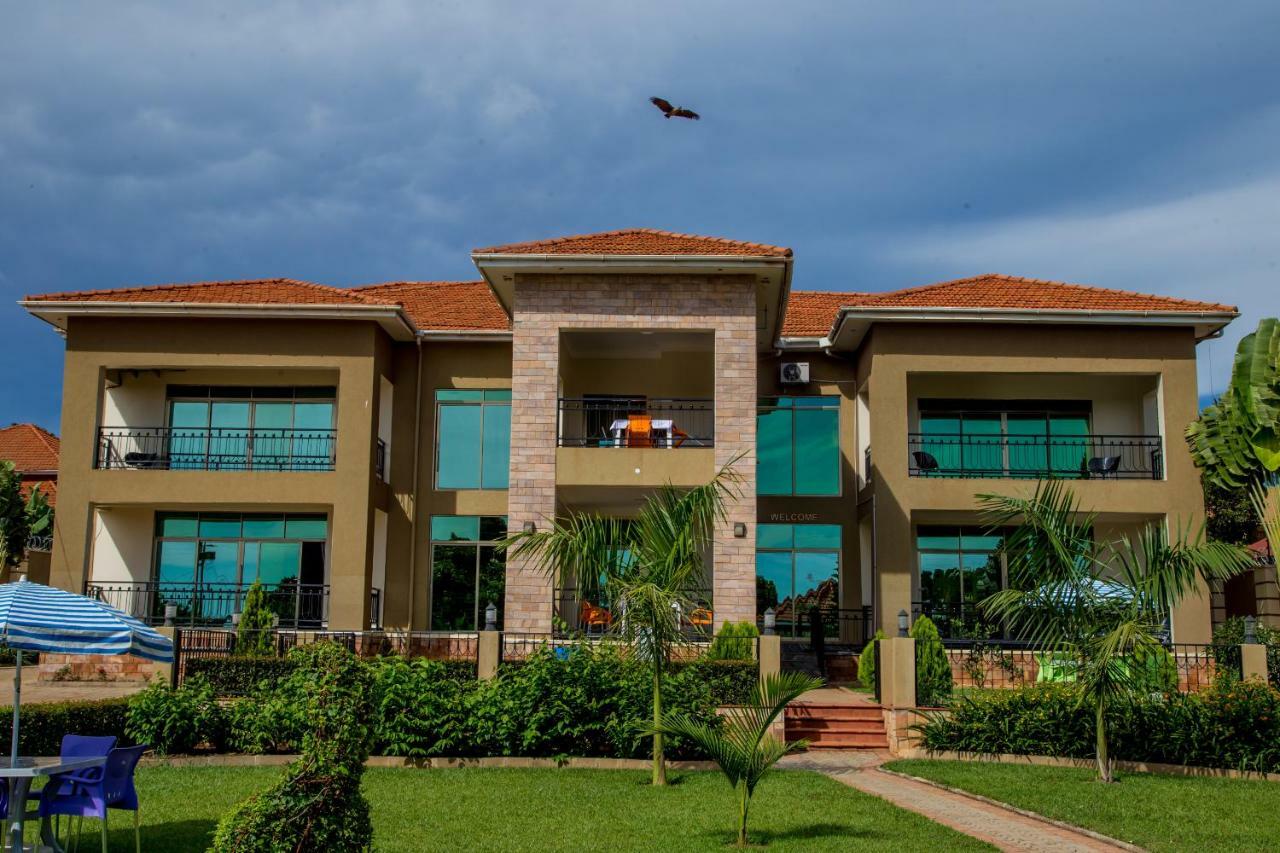 Lakepoint Villa Entebbe Ngoại thất bức ảnh