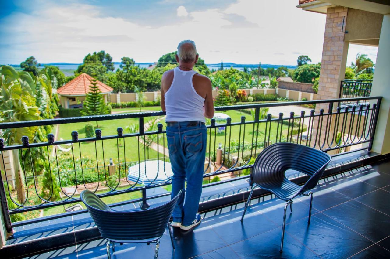 Lakepoint Villa Entebbe Ngoại thất bức ảnh