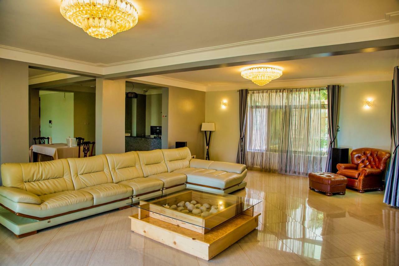 Lakepoint Villa Entebbe Ngoại thất bức ảnh
