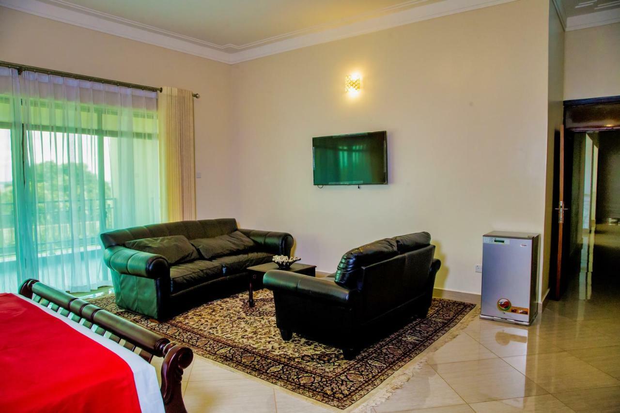 Lakepoint Villa Entebbe Ngoại thất bức ảnh